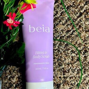 Beia bikini& body scrub